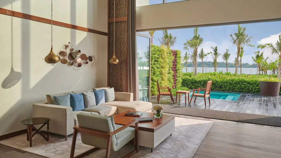 grand hyatt living room